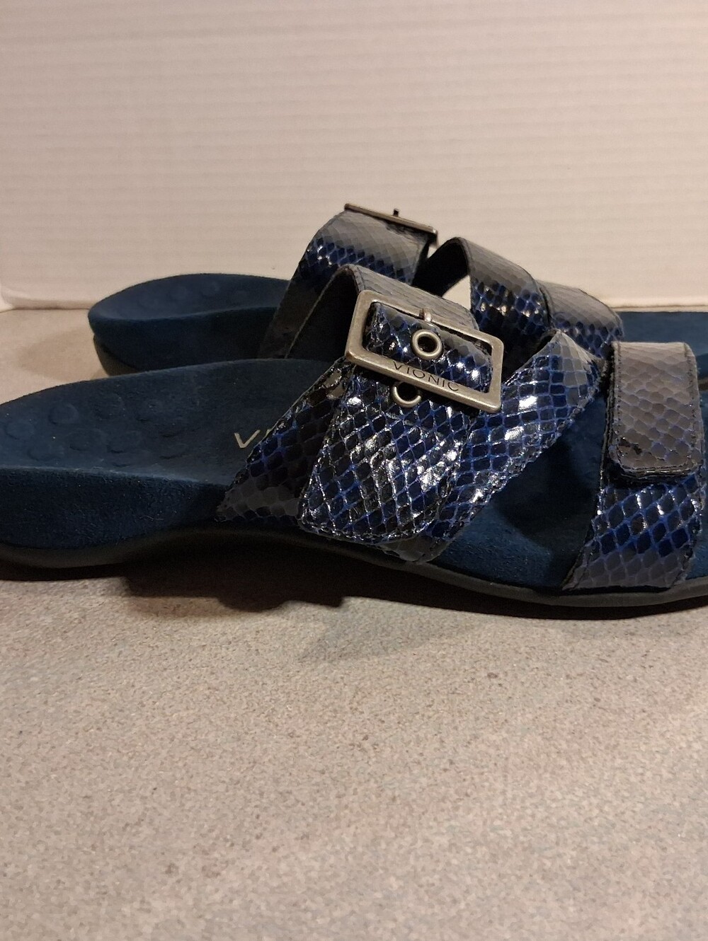 Vionic Skylar Navy Blue Slide Sandals with Embossed Snake Print 9 - Picture 4 of 9